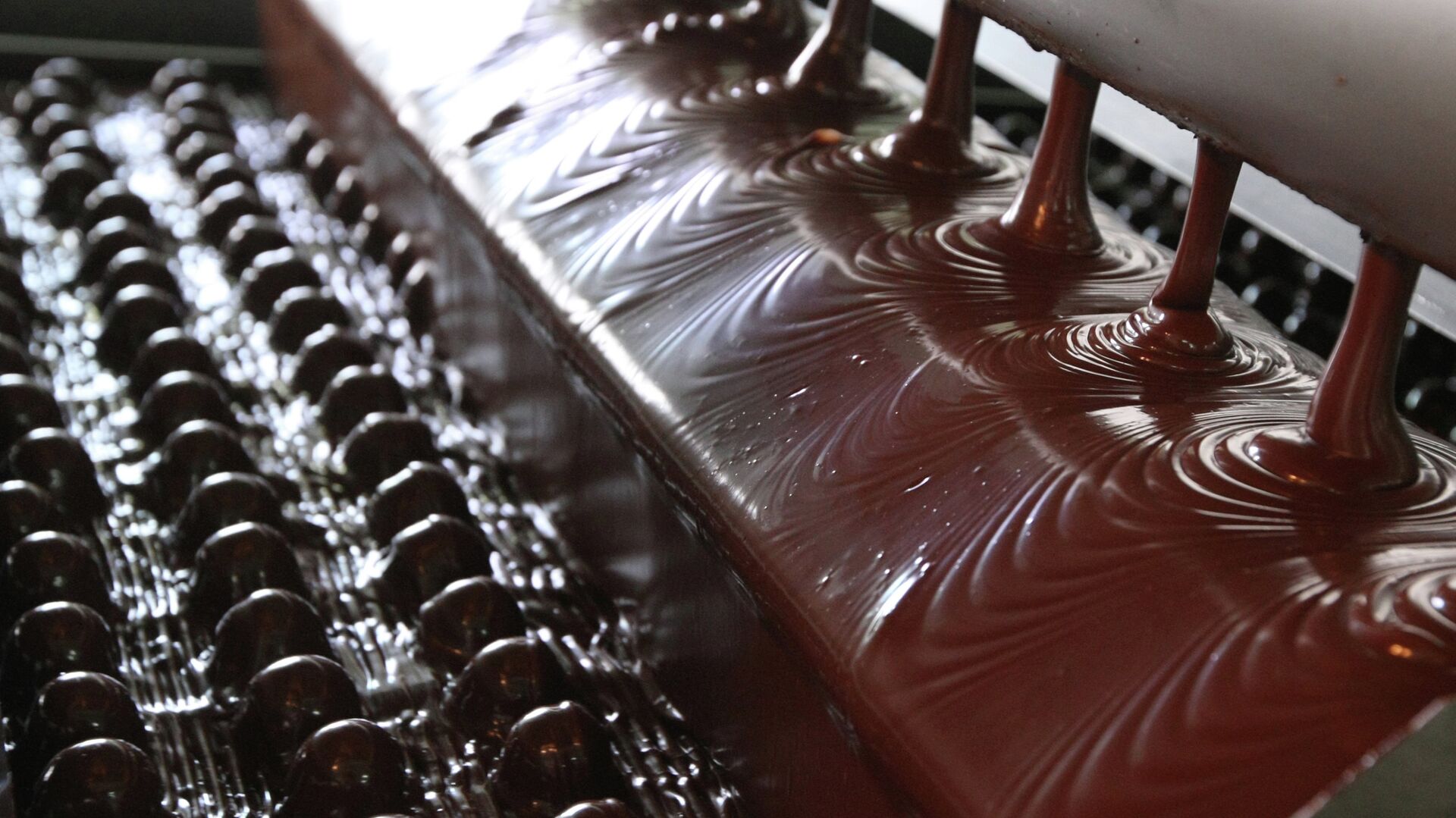  За январь — февраль 2024 года отечественные  предприятия выпустили 161,7 тыс. тонн шоколада и содержащих какао пищевых продуктов